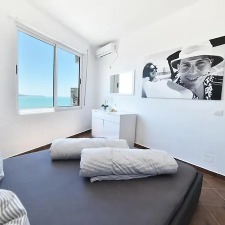 Beachfront Marilyn Apartamento *