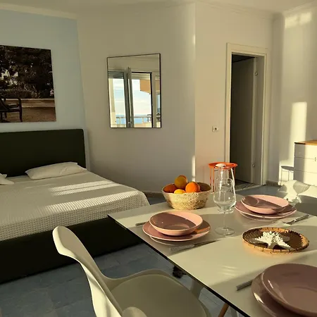 Beachfront Marilyn * Durrës