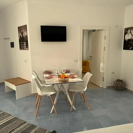 Beachfront Marilyn Apartmán Durrës