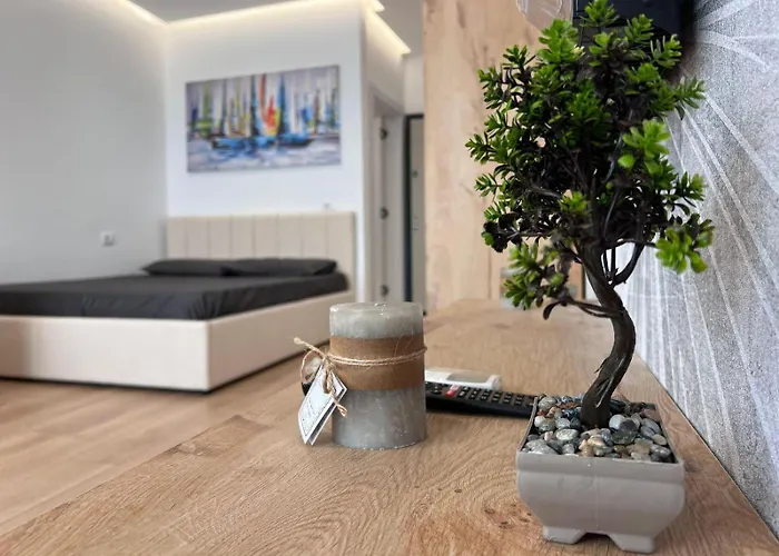 Beachfront Marilyn *