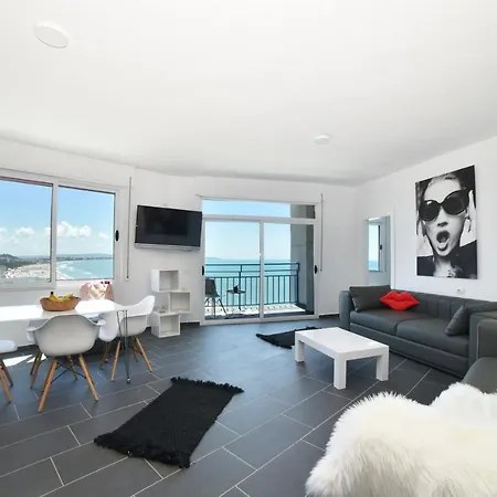 Beachfront Marilyn Durrës