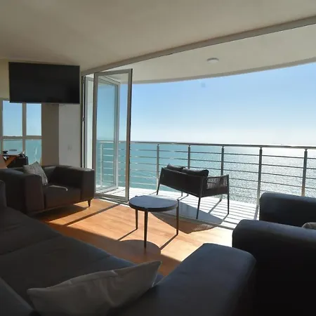 Daire Beachfront Marilyn