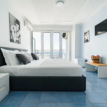 Beachfront Marilyn Δυρράχιο