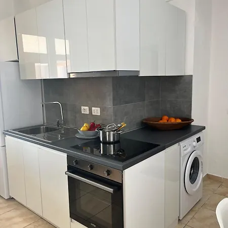 Apartment Beachfront Marilyn Durres