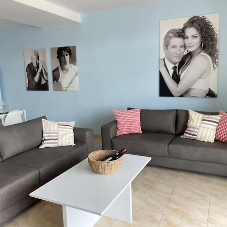 Beachfront Marilyn * Durrës