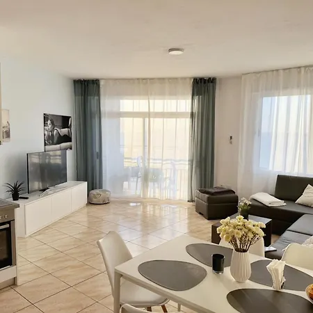 Apartment Beachfront Marilyn Durres