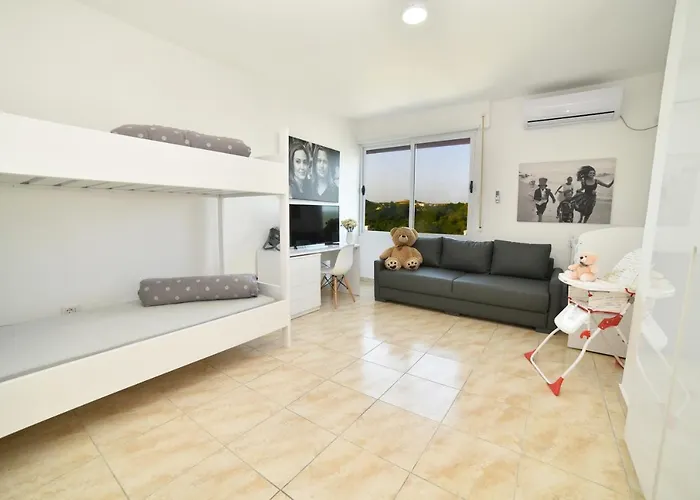 Beachfront Marilyn * Dıraç