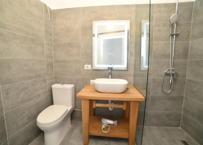 Beachfront Marilyn * Durrës