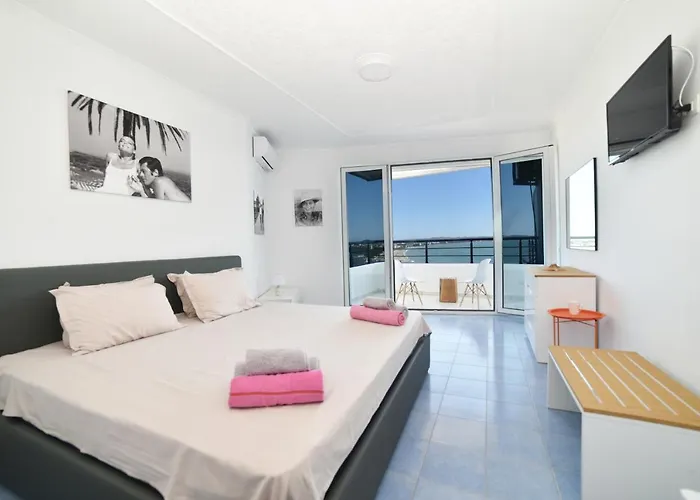 Beachfront Marilyn 公寓