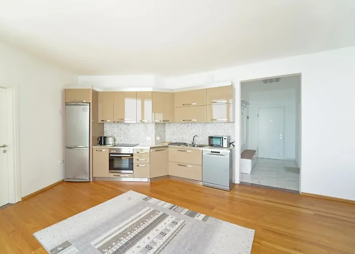 Beachfront Marilyn Apartamento Durrës