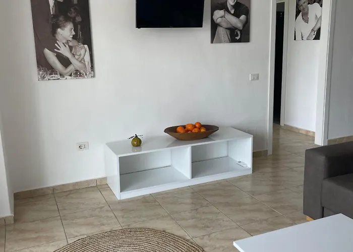 Beachfront Marilyn Durrës